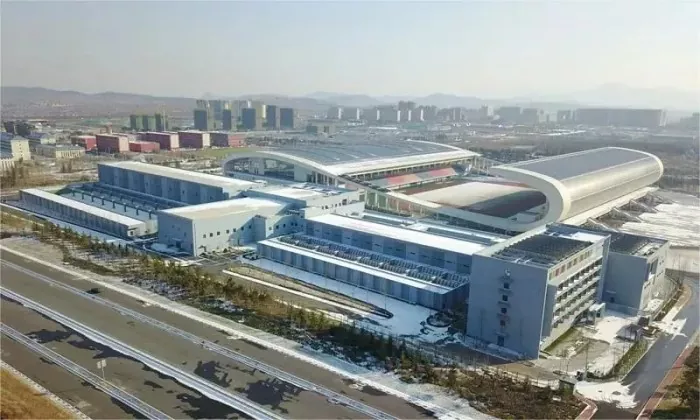 Stadio sportivo prefabbricato a forma speciale Stadio sportivo prefabbricato a forma speciale