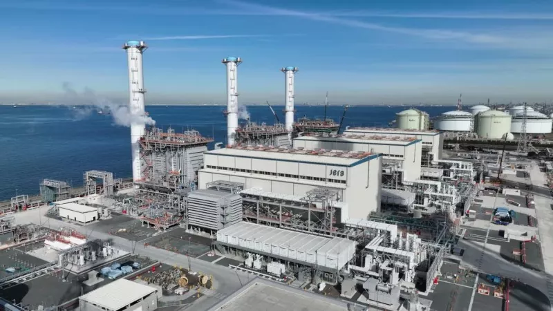 Struttura in acciaio della centrale termoelettrica